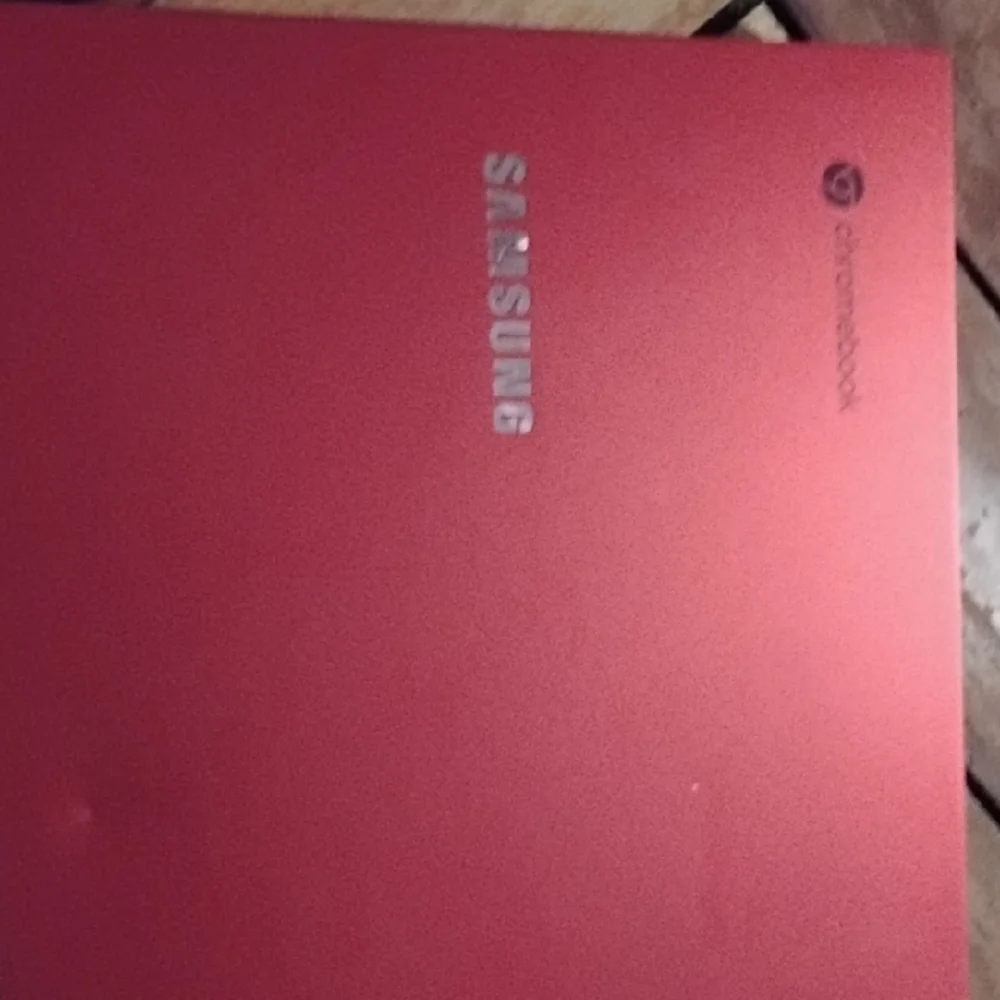 Samsung Crimson Chromebook